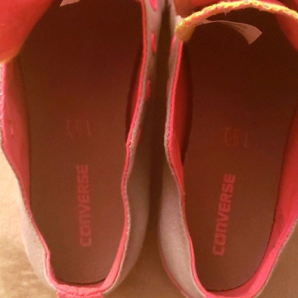Converse - Picture 4 of 5